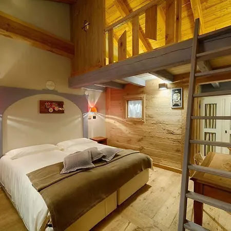Hotel Les Plaisirs D'antan Jovencan