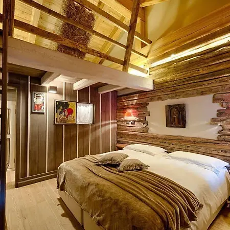 Les Plaisirs D'antan Hotel